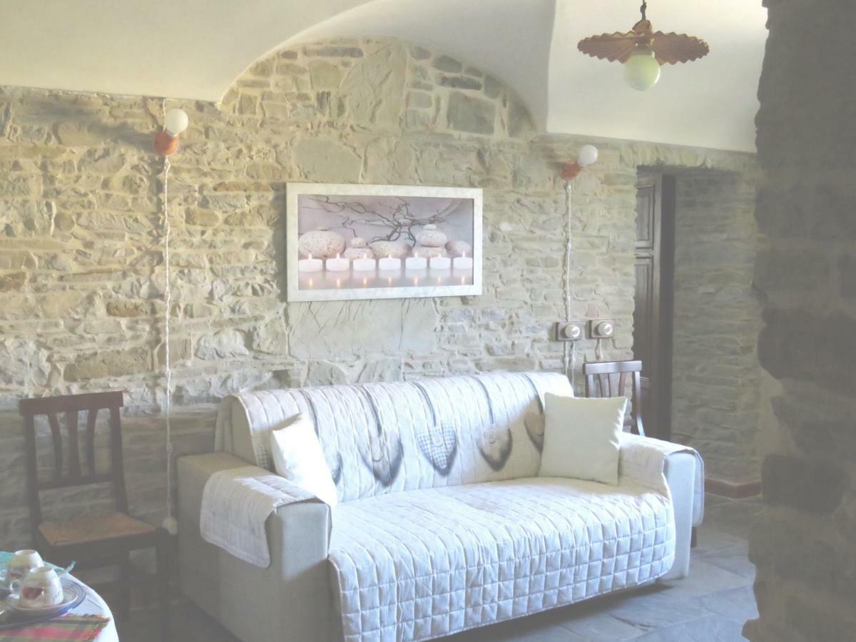 Appartamenti Cenni - Relais Su Lago Varsi Buitenkant foto
